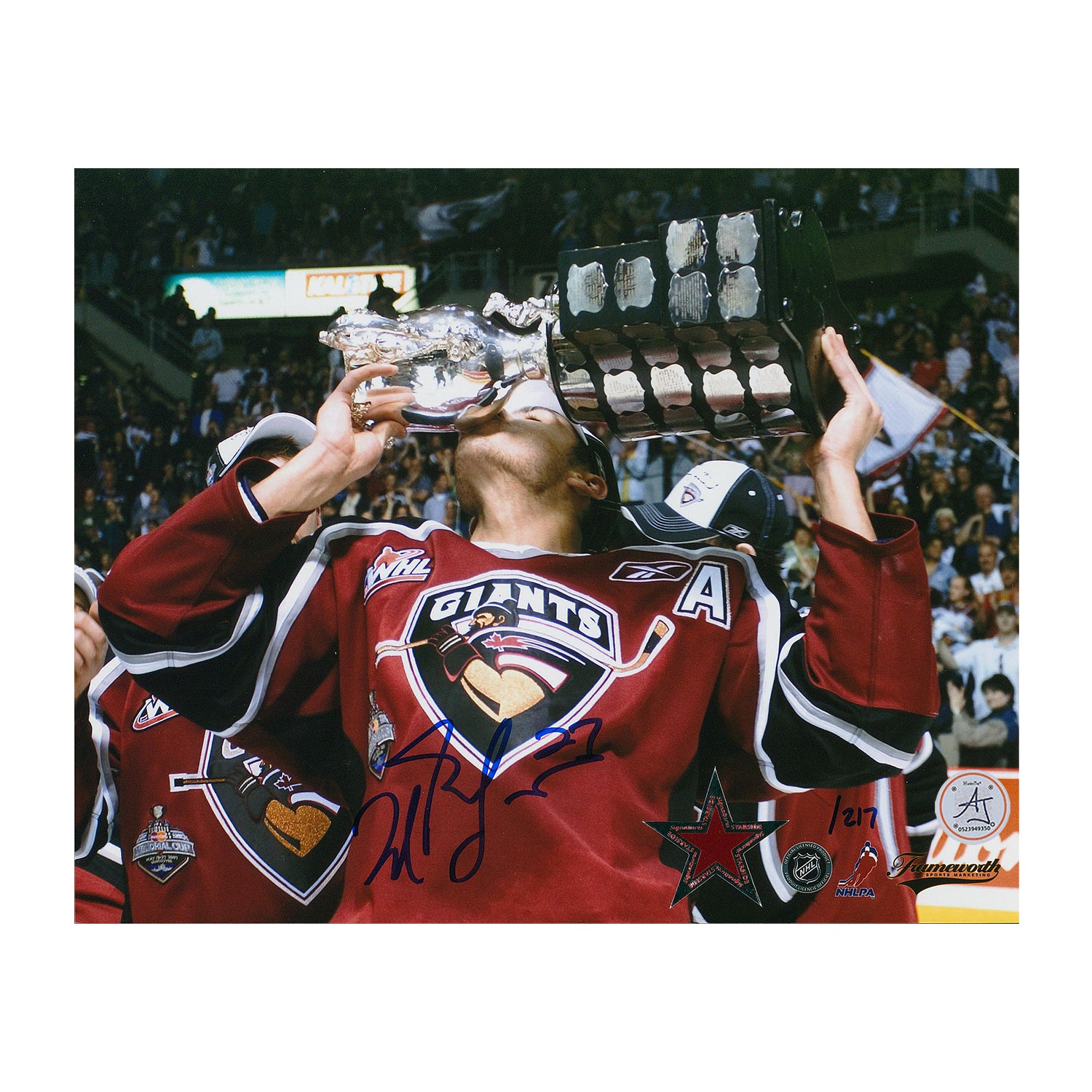AJ Sports | Milan Lucic Autographed Vancouver Giants CHL Hockey 8x10 Photo