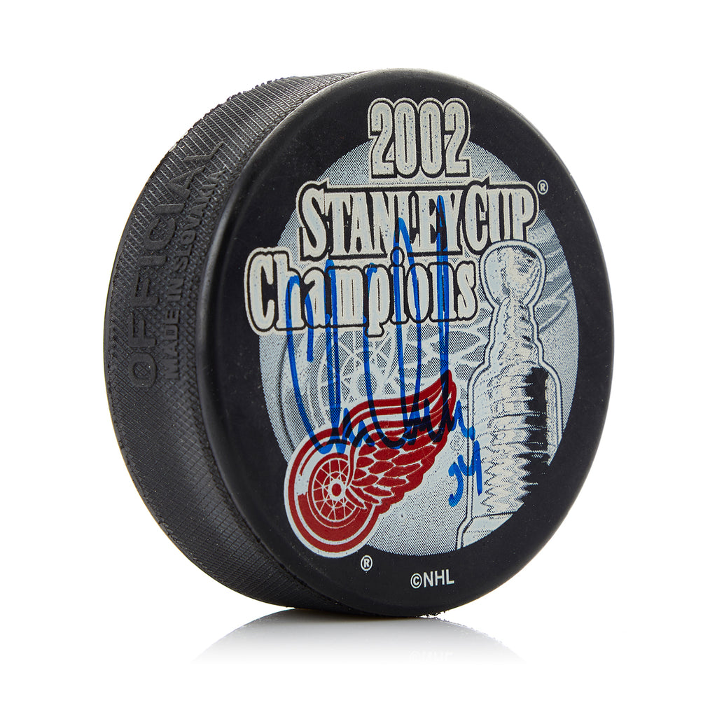 Chris Chelios Detroit Red Wings Autographed 2002 Stanley Cup Puck | AJ Sports.