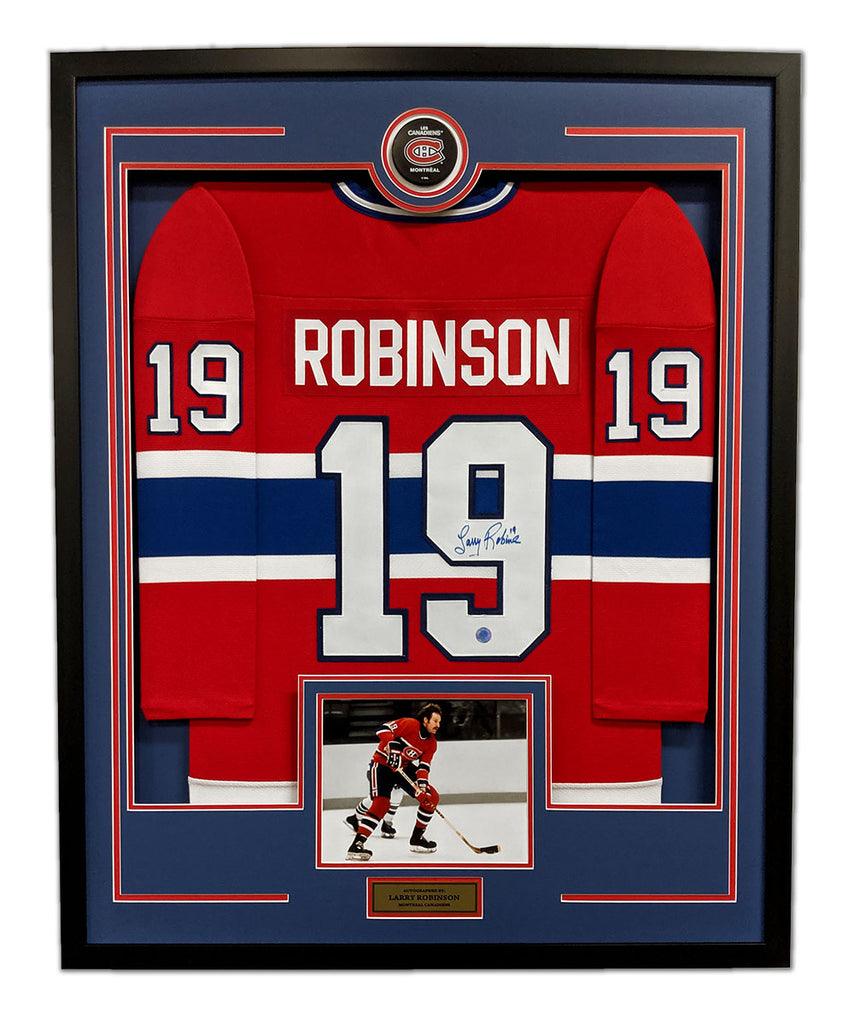 Larry Robinson Autographed Montreal Canadiens 36x44 Framed Jersey Display | AJ Sports.