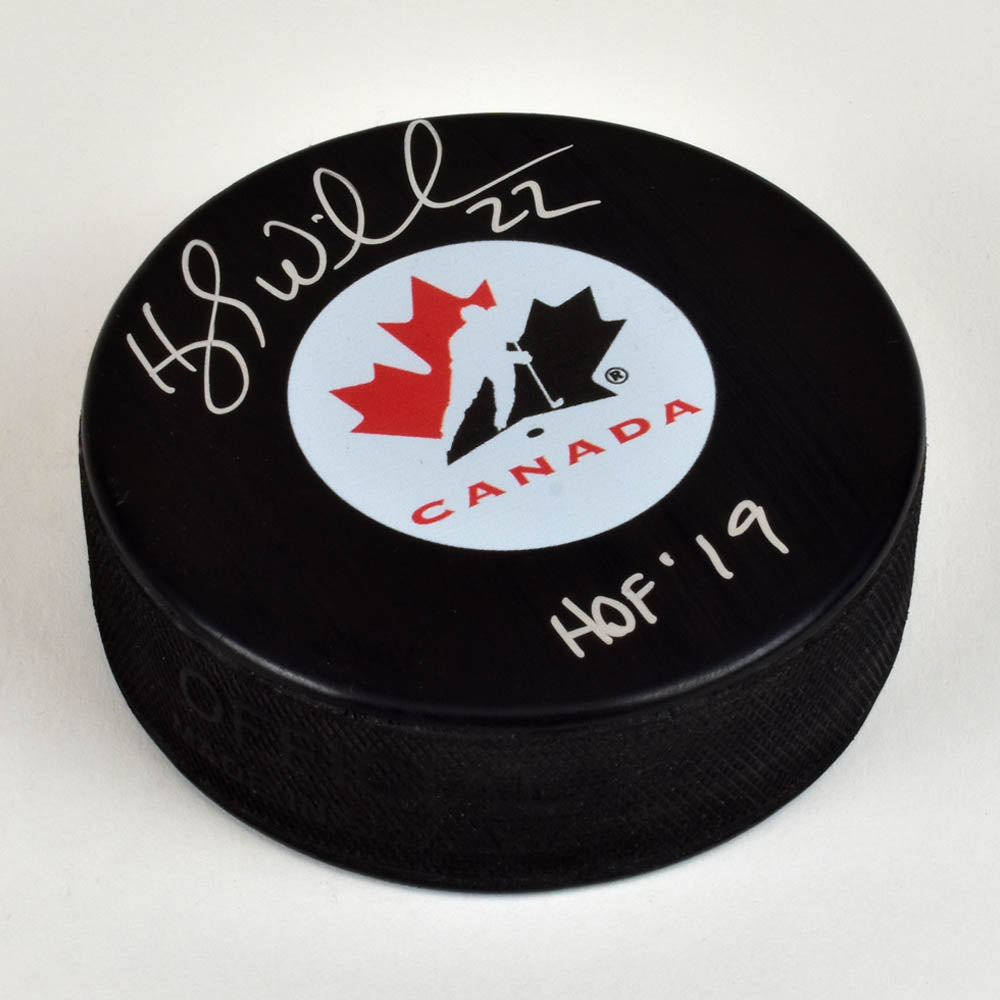 Hayley Wickenheiser Team Canada Signe HOF Note Hockey Puck | AJ Sports.