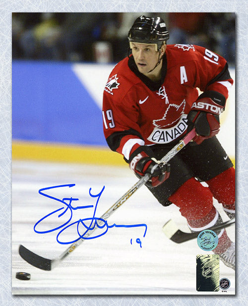 Steve Yzerman Team Canada Autographed 2002 Olympic Hockey 8x10 Photo | AJ Sports.