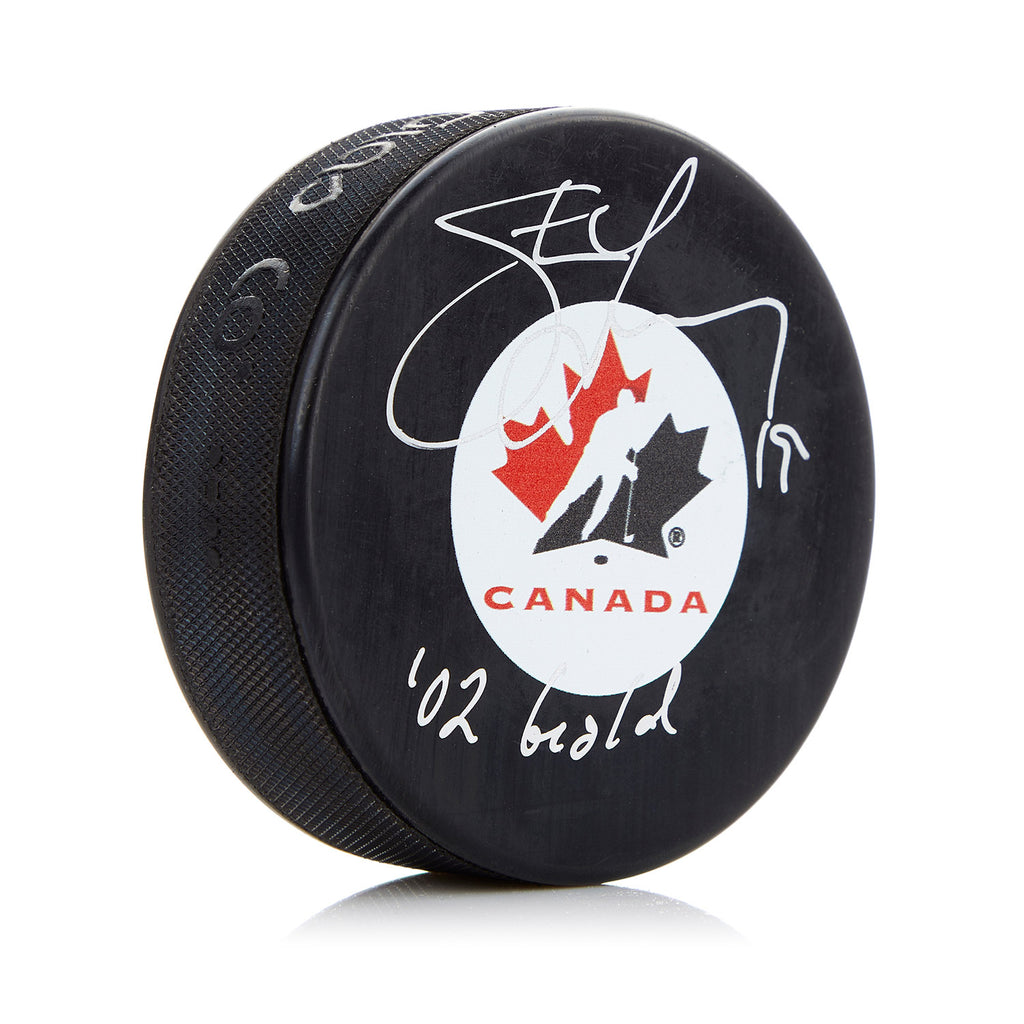 Steve Yzerman Team Canada Signed 02 Gold Note Hockey Puck | AJ Sports.