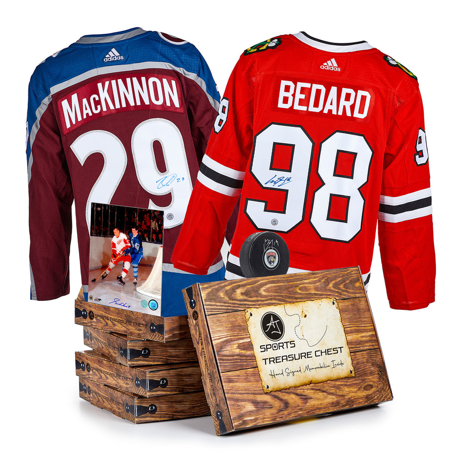 Autograph Treasure Chests – AJ Sports