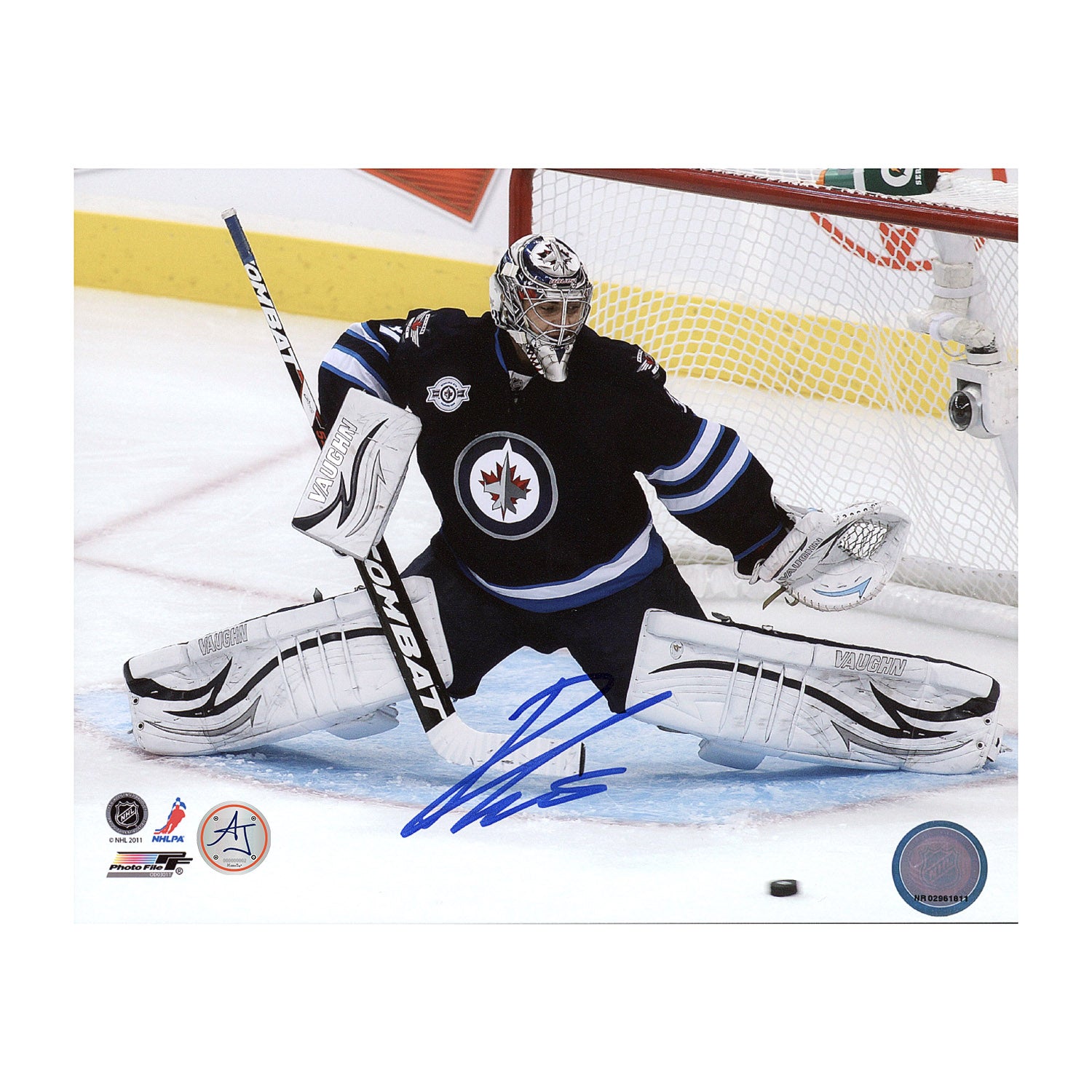 AJ Sports | Ondrej Pavelec Signed Winnipeg Jets Goalie 11x14 Photo