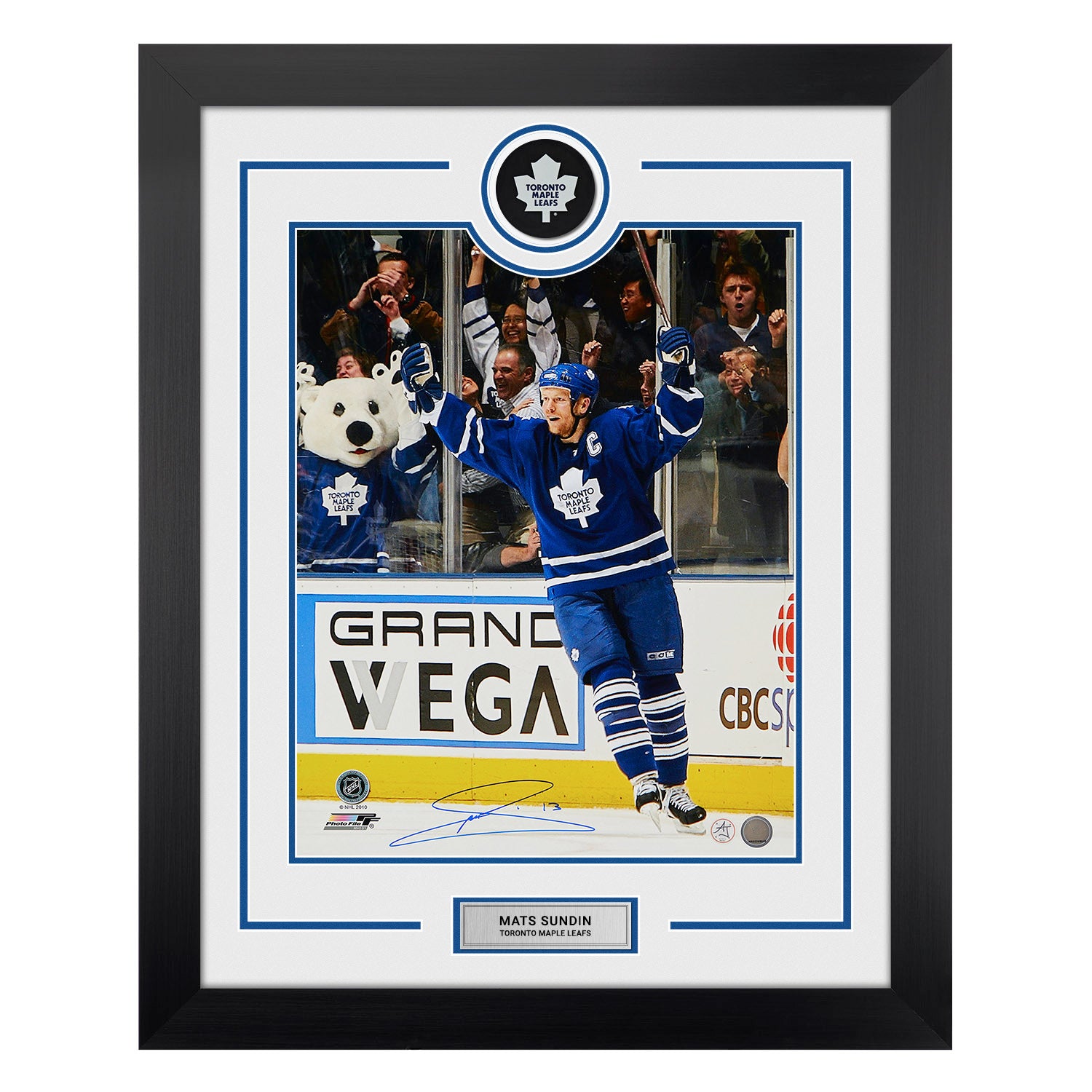 AJ Sports | Mats Sundin Signed Toronto Maple Leafs Puck Logo 26x32
