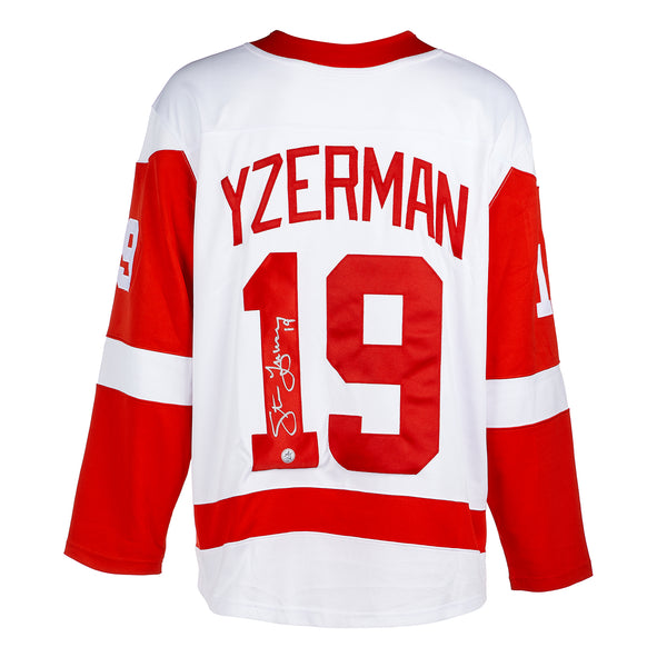 AJ Sports | Steve Yzerman Signed Detroit Red Wings White Fanatics