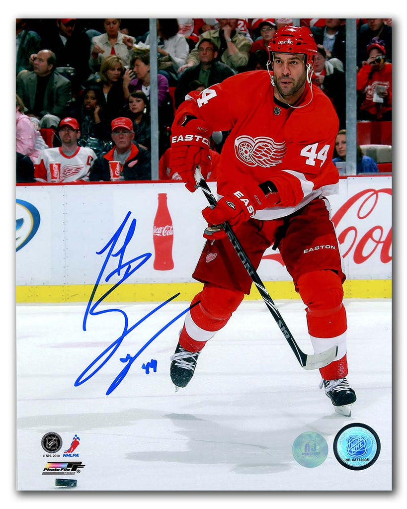 Todd Bertuzzi Detroit Red Wings Autographed Hockey Game Action 8x10 Photo | AJ Sports.