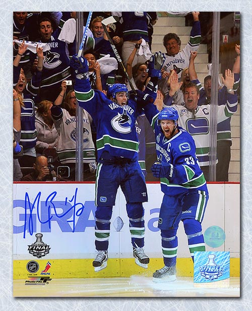 Alex Burrows Vancouver Canucks Autographed 8x10 Photo | AJ Sports.