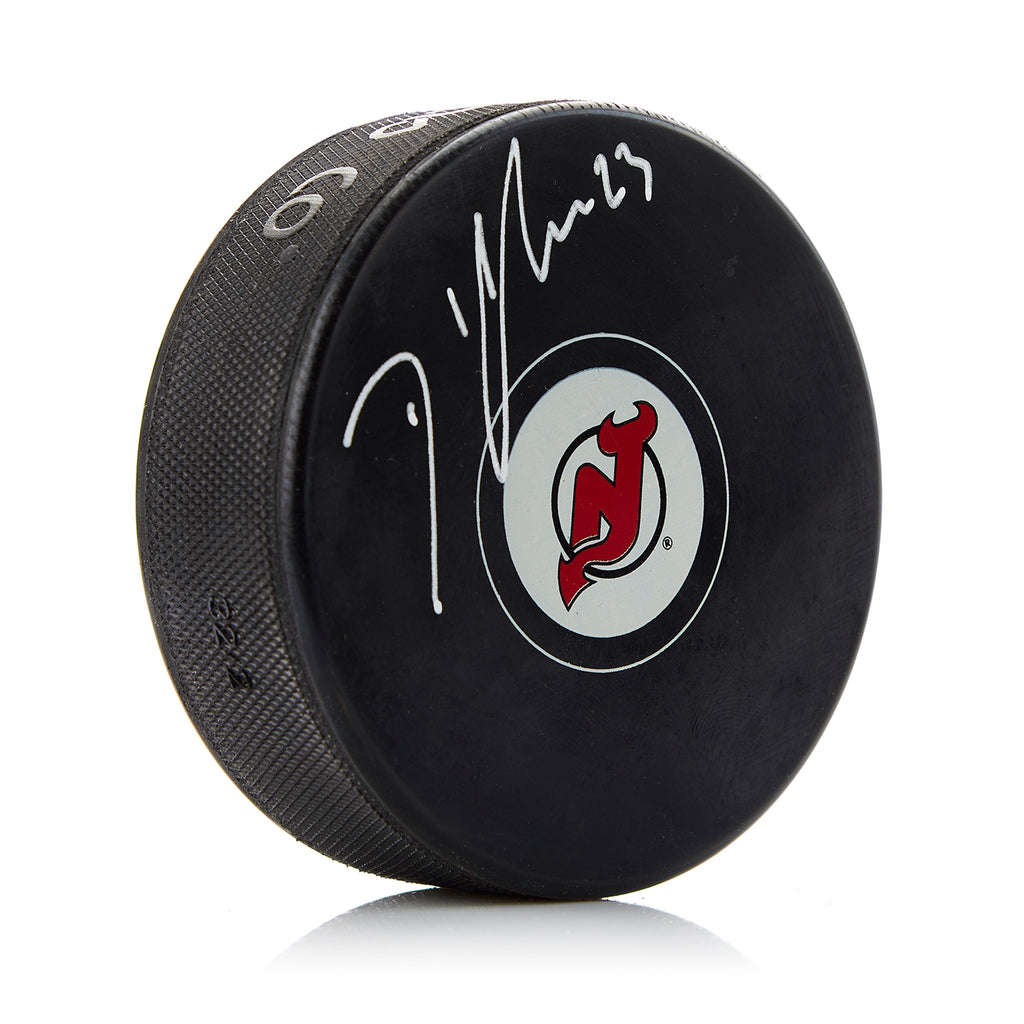 David Clarkson New Jersey Devils Autographed Hockey Puck | AJ Sports.