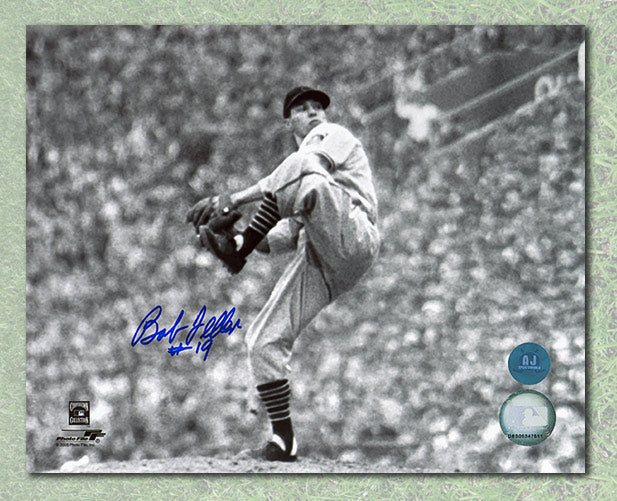 Bob Feller Cleveland Indians Autographed Black & White Pitching 8x10 Photo | AJ Sports.