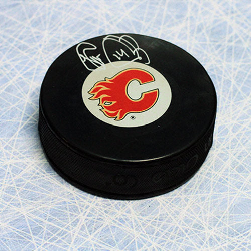 Theo Fleury Calgary Flames Autographed Hockey Puck | AJ Sports.