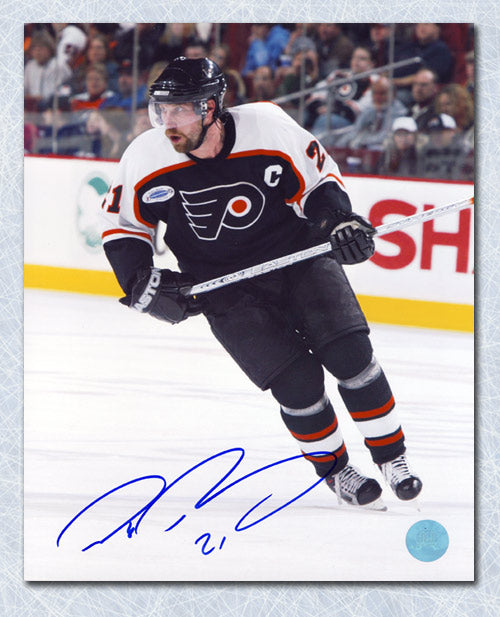 Peter Forsberg Philadelphia Flyers Autographed Action 8x10 Photo | AJ Sports.