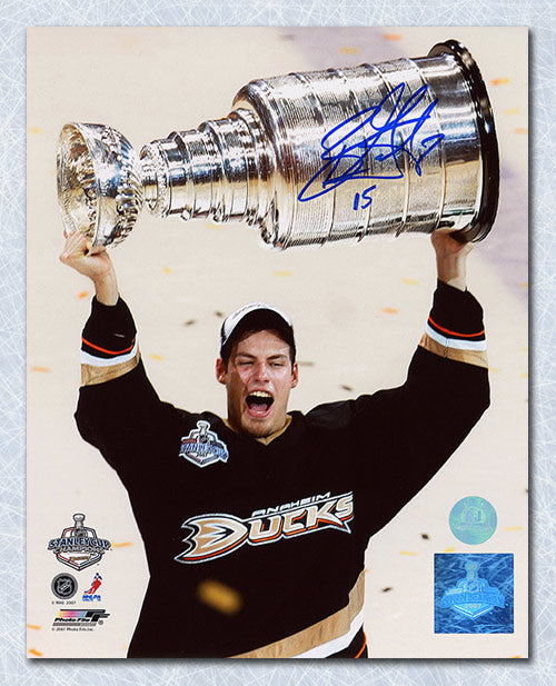Ryan Getzlaf Anaheim Ducks Autographed 2007 Stanley Cup 8x10 Photo | AJ Sports.