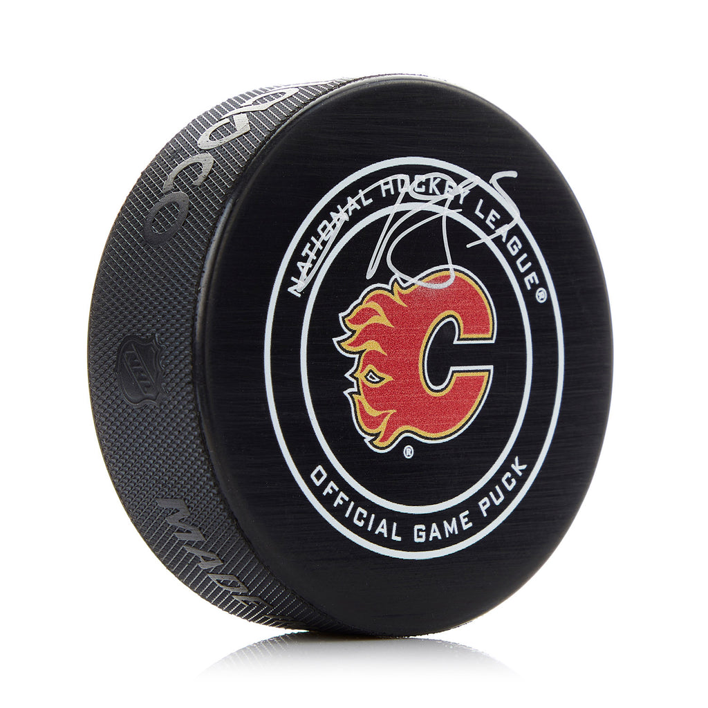 Mark Giordano Calgary Flames Signed Official Game Puck | AJ Sports.