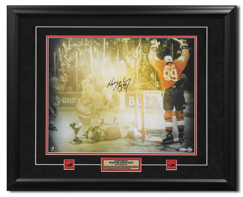 Wayne Gretzky Team Canada Signed 1987 Canada Cup Goal Celebration 26x32 Frame | AJ Sports.