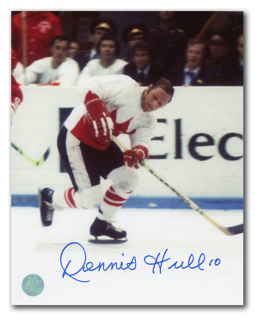 Dennis Hull Team Canada Autographed 1972 Summit Series 8x10 Photo | AJ Sports.