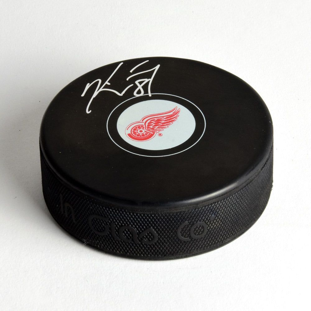 Kirk Maltby Detroit Red Wings Autographed Hockey Puck | AJ Sports.