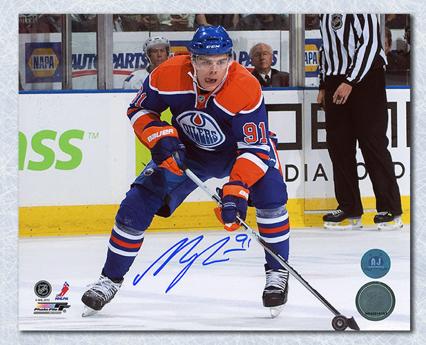 Magnus Paajarvi Edmonton Oilers Autographed First NHL Game 8x10 Photo | AJ Sports.