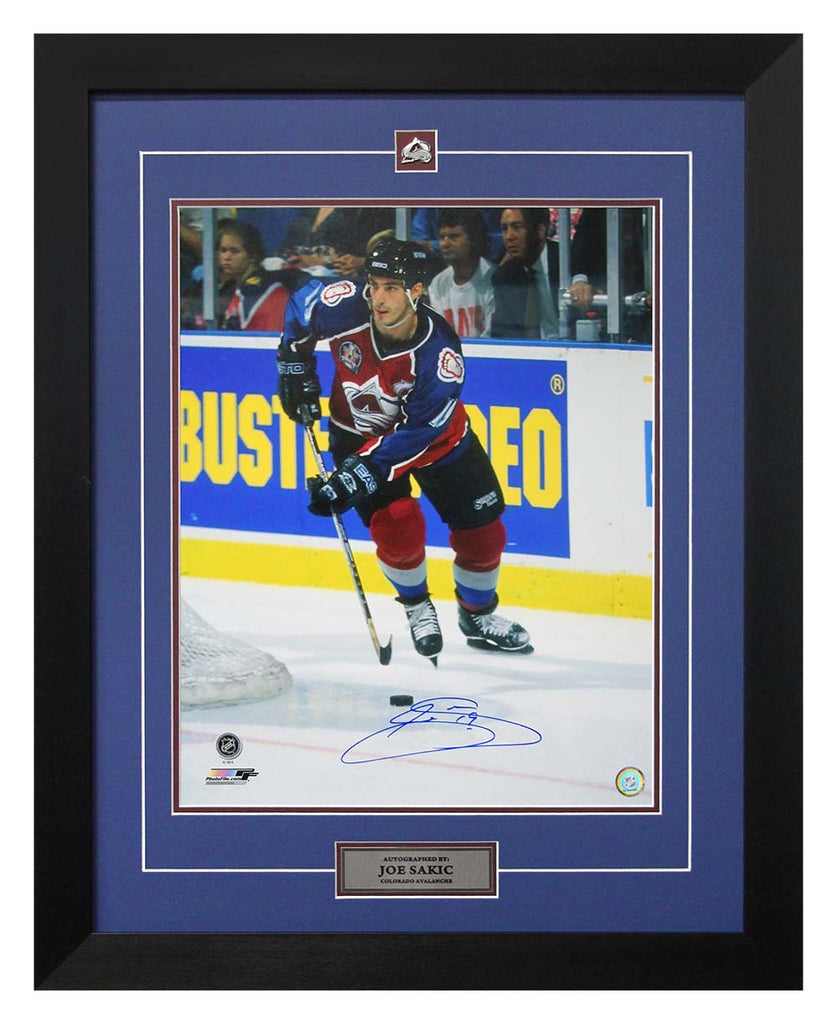 Ray Bourque Autographed Colorado Avalanche Fanatics Heritage Jersey w/HOF  04 Inscription - NHL Auctions