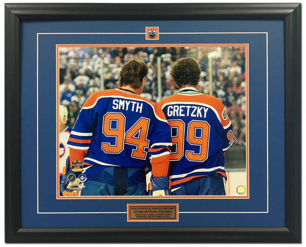 Ryan Smyth & Wayne Gretzky Edmonton Oilers Legends Heritage Classic 26x32 Frame | AJ Sports.