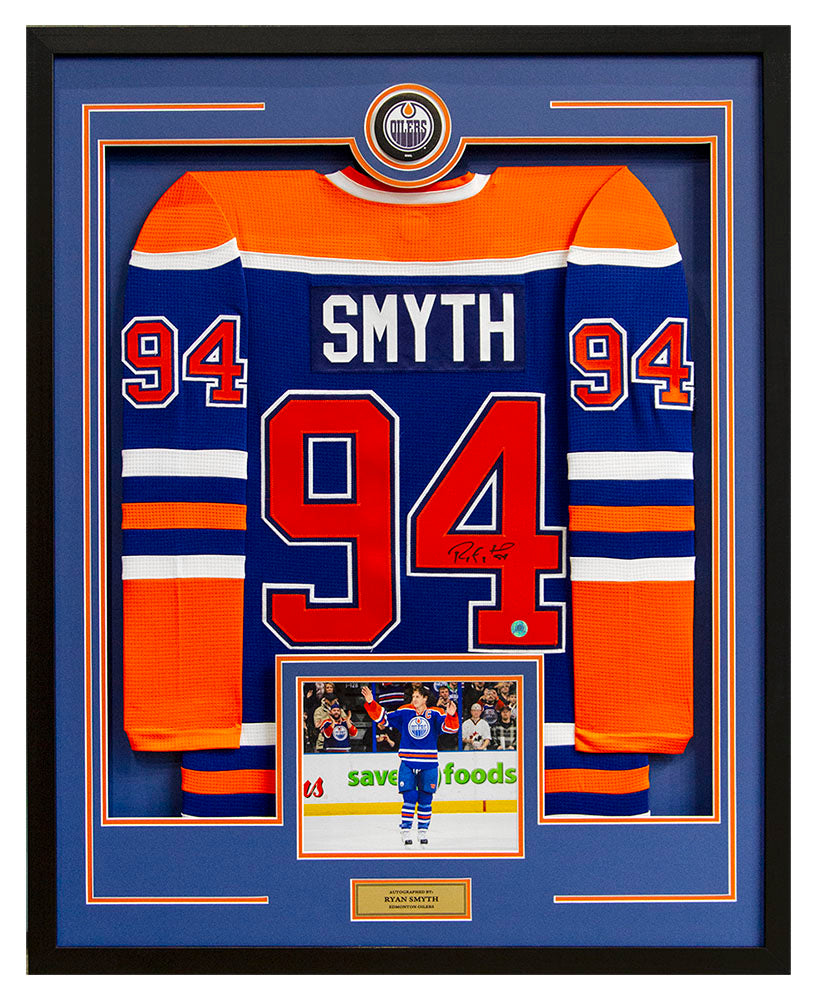 Ryan Smyth Autographed Edmonton Oilers 36x44 Framed Jersey Display | AJ Sports.