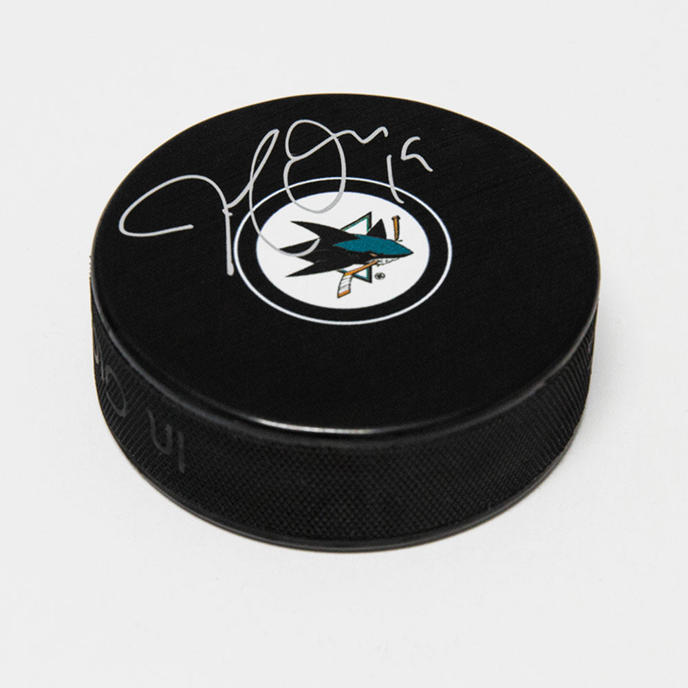 Joe Thornton San Jose Sharks Autographed Hockey Puck | AJ Sports.
