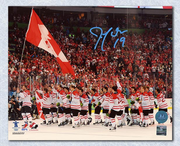 Joe Thornton Team Canada Autographed 2010 Olympic Victory 8x10 Photo | AJ Sports.