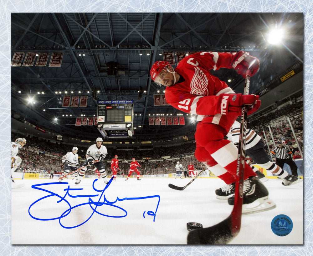 Steve Yzerman Detroit Red Wings Autographed Metallic Ice Camera 8x10 Photo | AJ Sports.